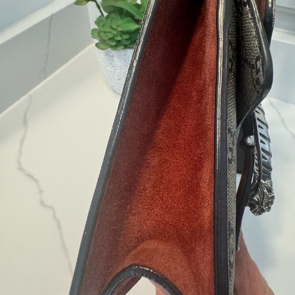 Gucci Dionysus GG Supreme . Small. Shoulder /Crossbody Bag 8”x7”x2” - Picture 7 of 15